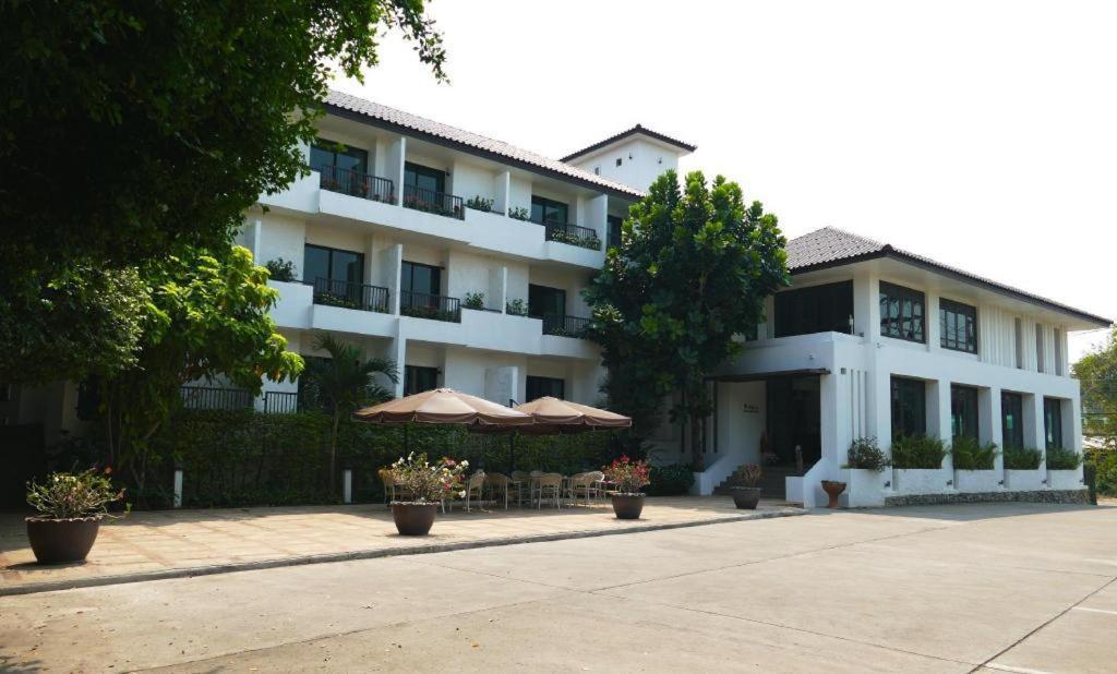 Baan Nan B&B Hotel Екстер'єр фото